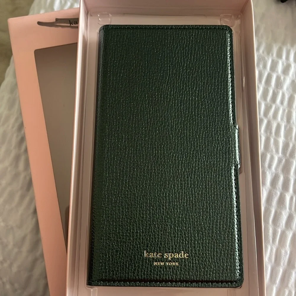 Sylvia Iphone Xs Max Magnetic Wrap Folio Case